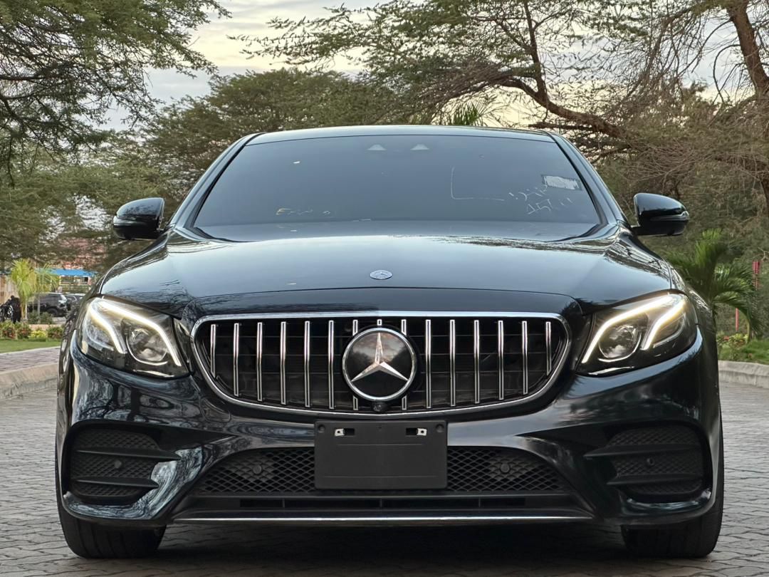 Mercedes Benz